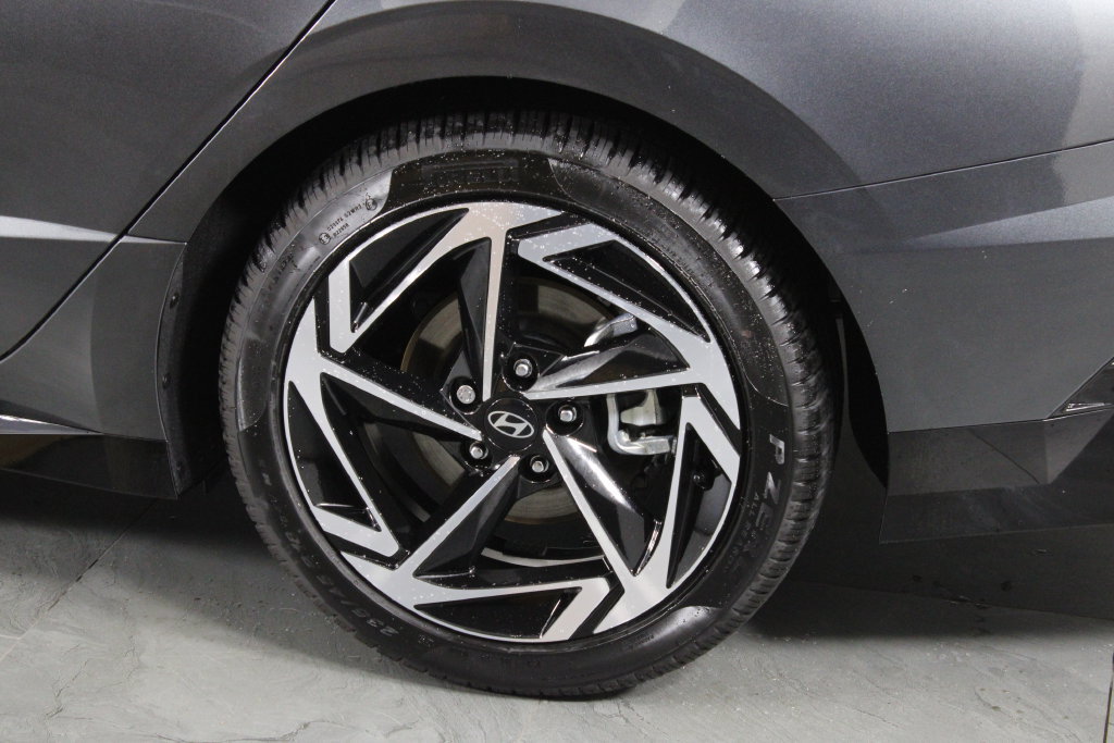 Certified 2026 Hyundai Sonata SEL FWD image 15