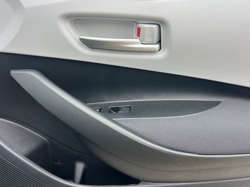 New 2026 Toyota Corolla SE FWD image 19