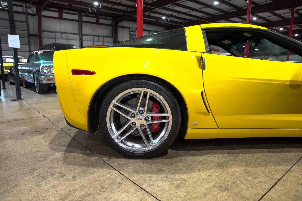 Used 2007 Chevrolet Corvette Z06 w/ Preferred Equipment Group RWD image 9