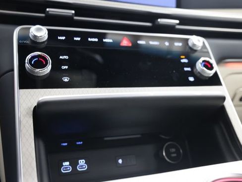 New 2026 Genesis GV80 3.5T Prestige image 31