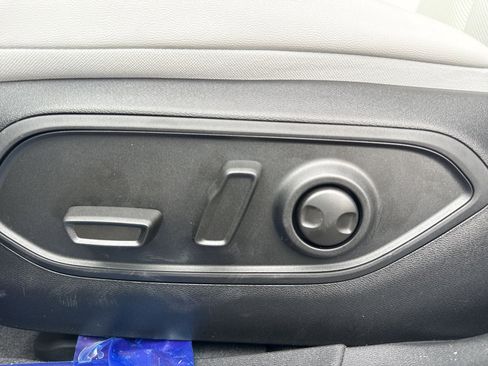 New 2026 Jeep Cherokee Limited image 14