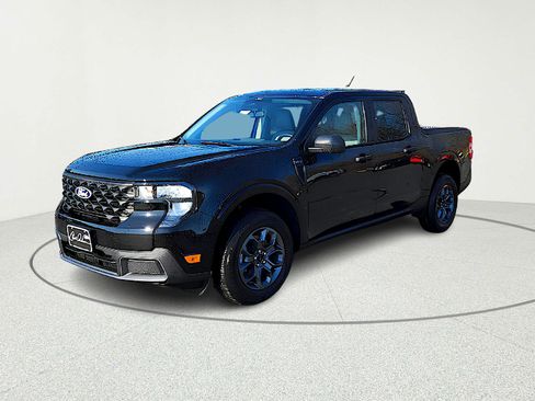 New 2026 Ford Maverick XLT image 2