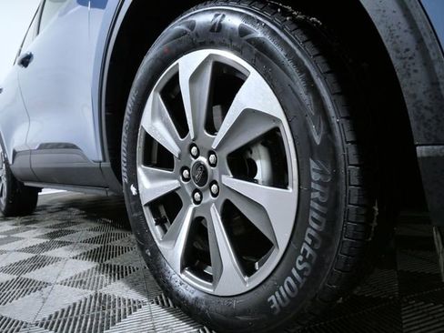 Certified 2025 Ford Escape Platinum image 2