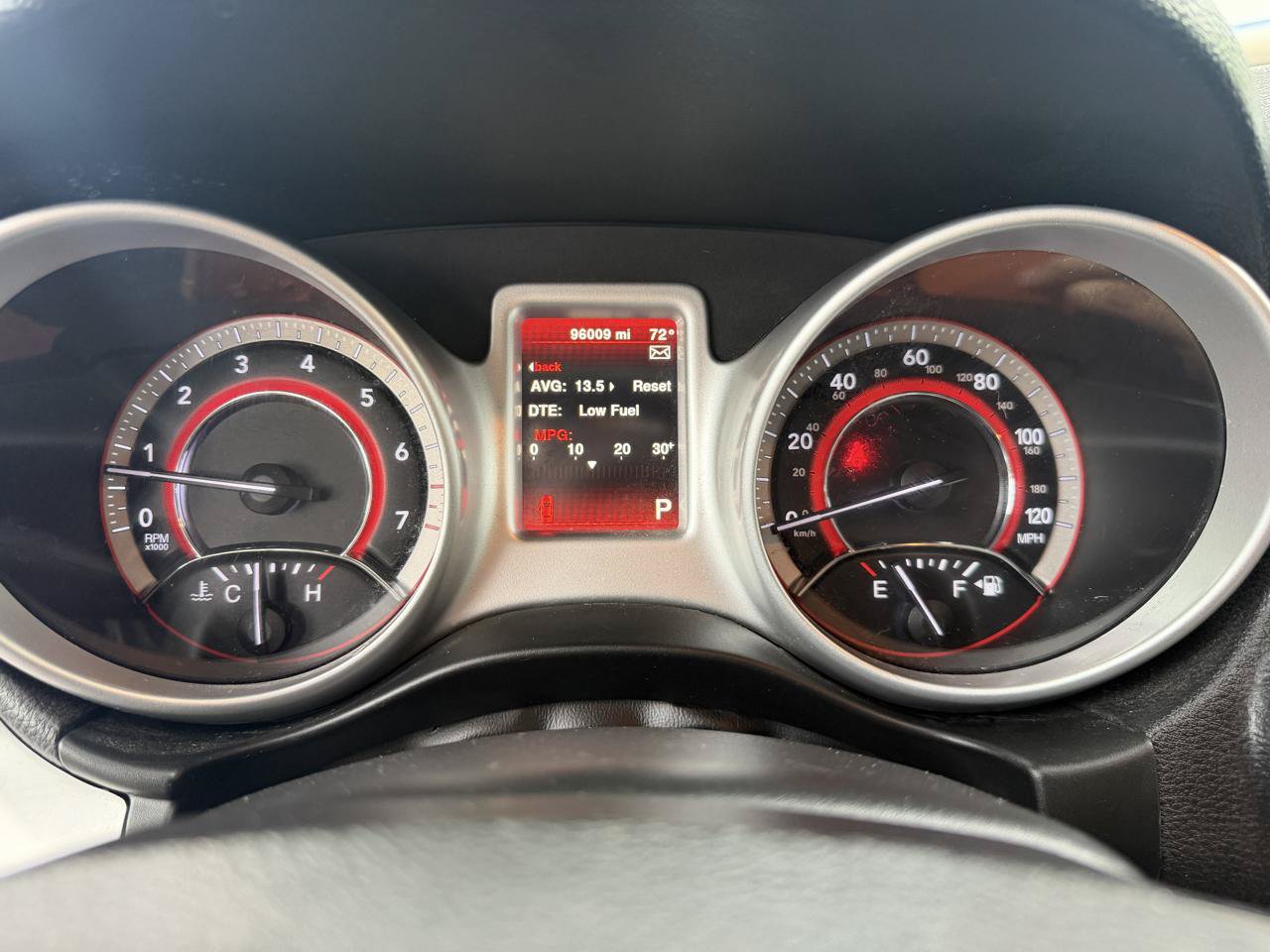 Used 2020 Dodge Journey SE w/ Blacktop Package FWD image 22