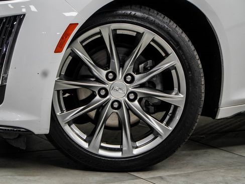 Used 2021 Cadillac CT5 Sport w/ Lighting Package image 3