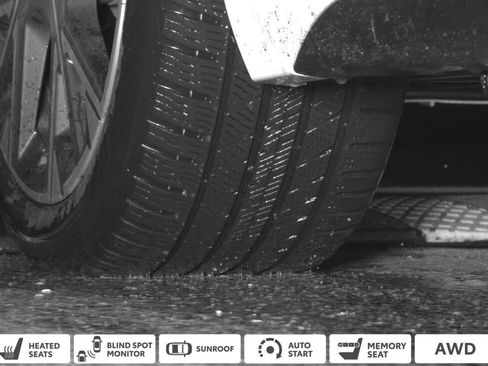 Used 2025 BMW 228i xDrive image 9