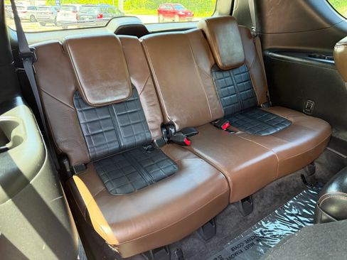 Used 2020 Nissan Armada Platinum w/ Platinum Reserve Package RWD image 27