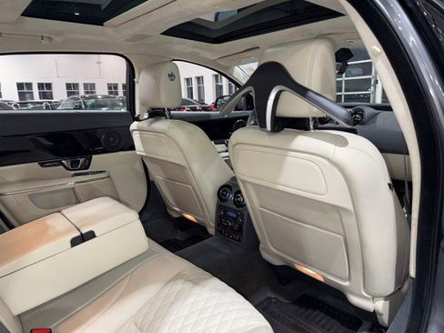 Used 2019 Jaguar XJ L Portfolio image 62