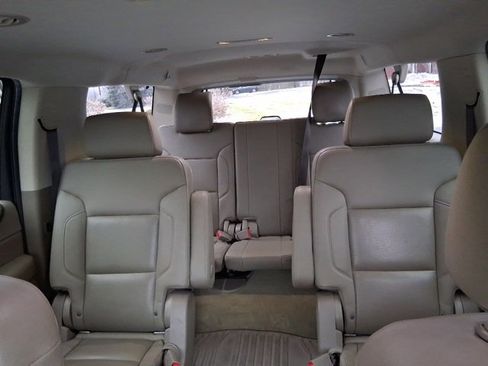 Used 2018 GMC Yukon XL SLT w/ Premium Edition image 23