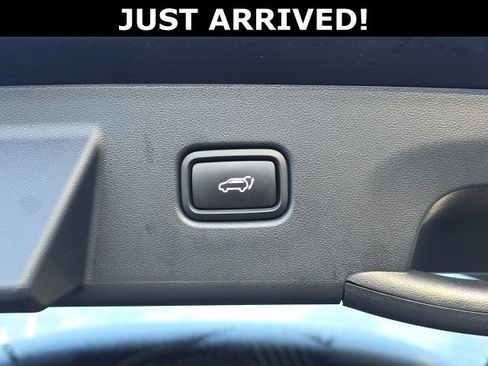 Used 2024 Hyundai Tucson Limited image 9