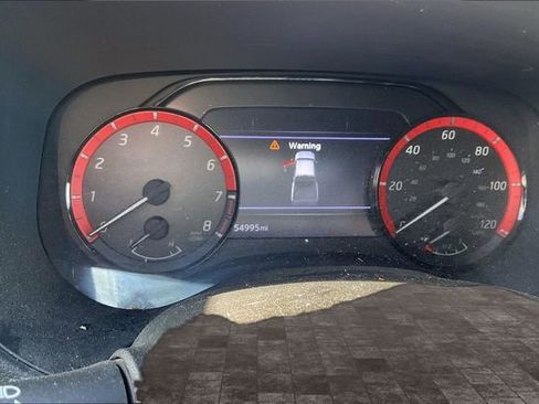 Used 2022 Nissan Frontier PRO-4X AWD/4WD image 5
