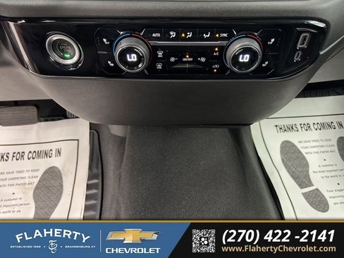 Used 2023 Chevrolet Silverado 1500 LT AWD/4WD image 28