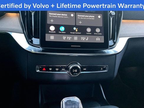 Certified 2025 Volvo XC90 B6 Plus image 42