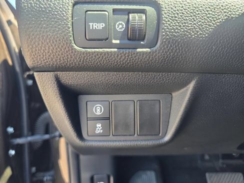 Used 2018 Honda Accord EX-L image 16