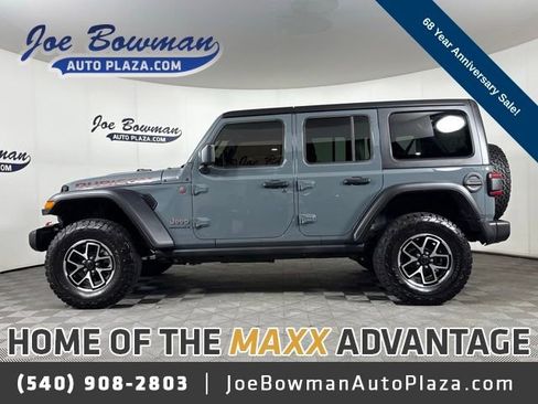Used 2025 Jeep Wrangler Unlimited Rubicon AWD/4WD image 1