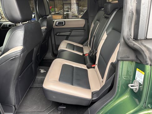 Used 2024 Ford Bronco Wildtrak AWD/4WD image 12