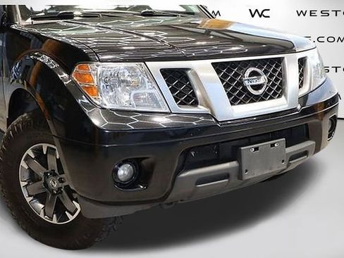 Used 2021 Nissan Frontier PRO-4X w/ Pro-4x Utility Package image 41