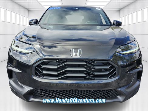 Certified 2023 Honda HR-V Sport image 2