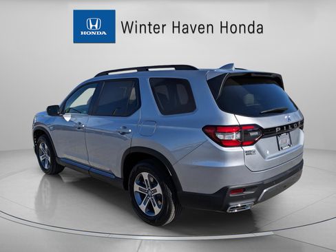 New 2026 Honda Pilot EX-L image 5