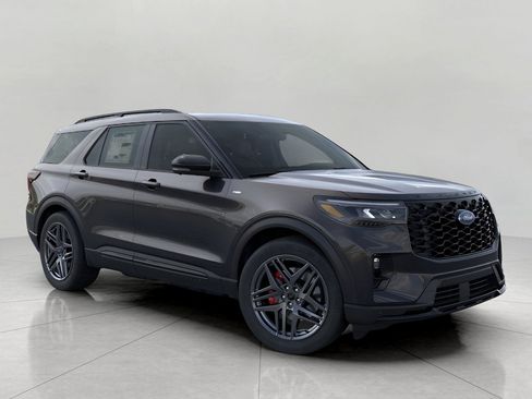 New 2026 Ford Explorer ST-Line w/ ST-Line Street Pack image 7
