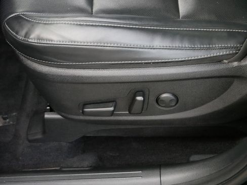 Used 2021 Kia Telluride S image 20