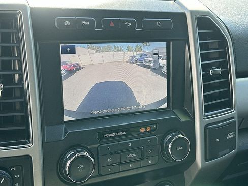 Used 2020 Ford F250 Lariat AWD/4WD image 14