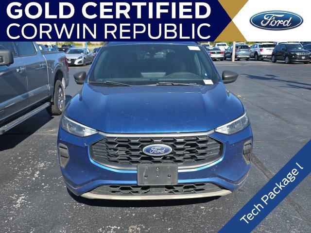 Used 2023 Ford Escape ST-Line w/ Tech Pack #1 FWD image 2