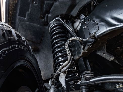 Used 2024 Ford F250 Limited w/ FX4 Off-Road Package image 14