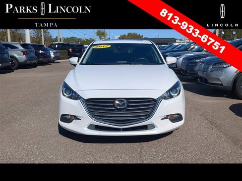 Used 2017 MAZDA MAZDA3 Touring w/ Popular Equipment Package image 2