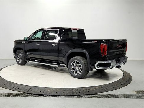 New 2026 GMC Sierra 1500 SLT w/ SLT Premium Plus Package image 5