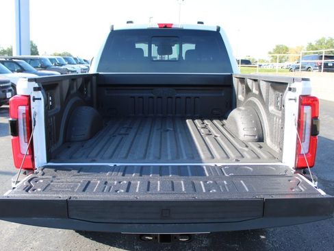 New 2026 Ford F350 Platinum w/ Platinum Plus Package AWD/4WD image 16