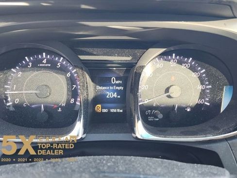 Used 2013 Toyota Avalon Limited image 30