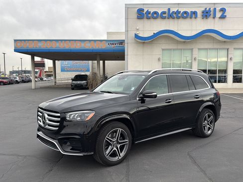 Used 2024 Mercedes-Benz GLS 450 4MATIC image 1