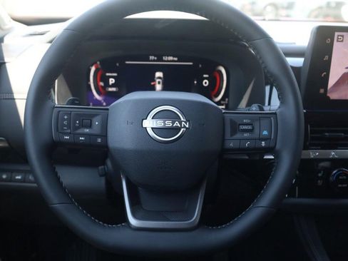 New 2026 Nissan Pathfinder Platinum AWD/4WD image 8