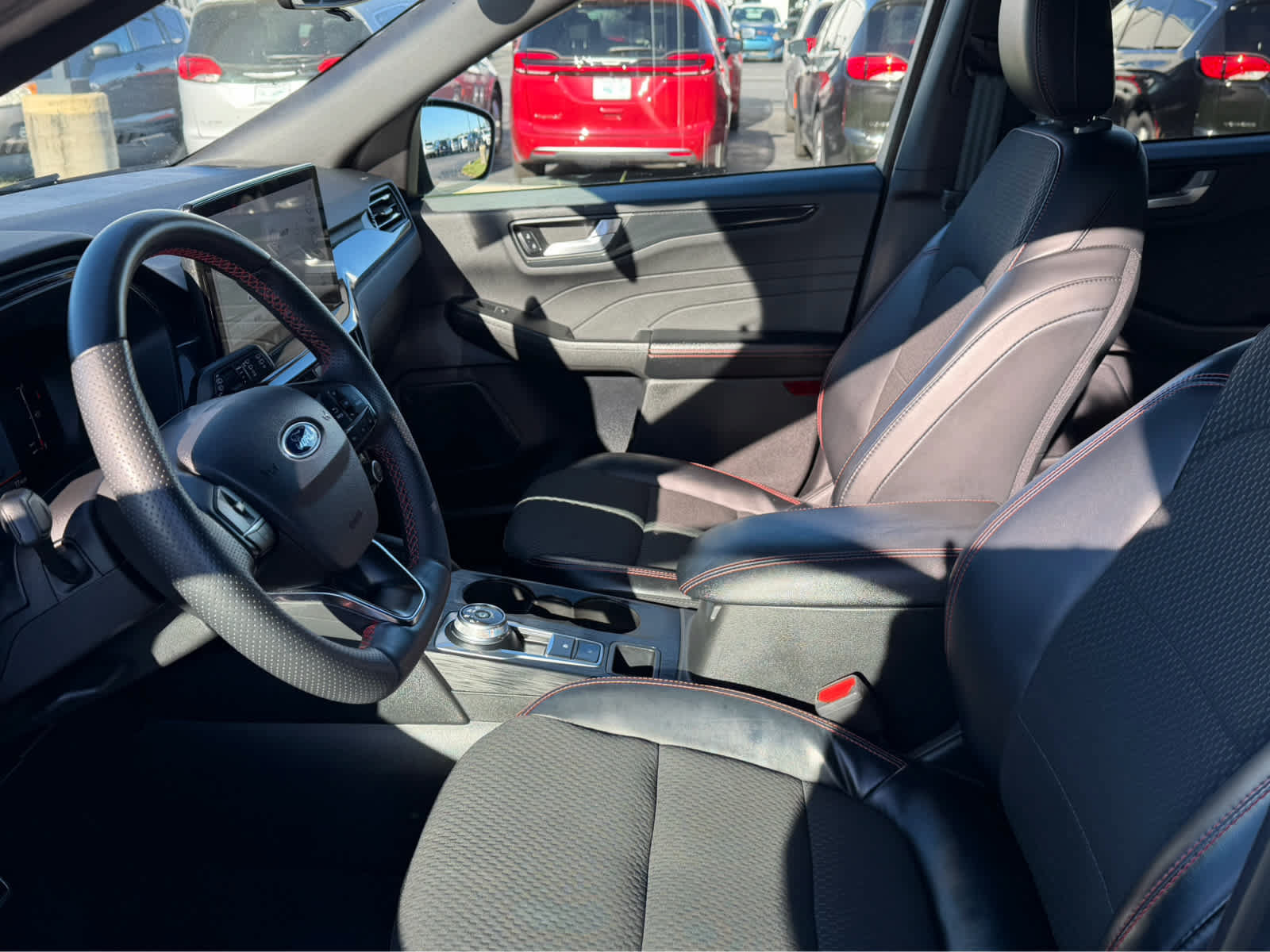 Used 2023 Ford Escape ST-Line w/ Tech Pack #1 FWD image 13