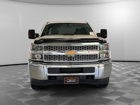 Used 2019 Chevrolet Silverado 2500 W/T w/ WT Convenience Package AWD/4WD image 3