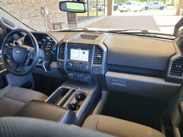 Used 2019 Ford F150 XLT w/ Equipment Group 302A Luxury AWD/4WD image 14