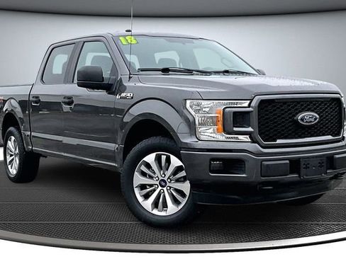 Used 2018 Ford F150 XL w/ Equipment Group 101A Mid image 3