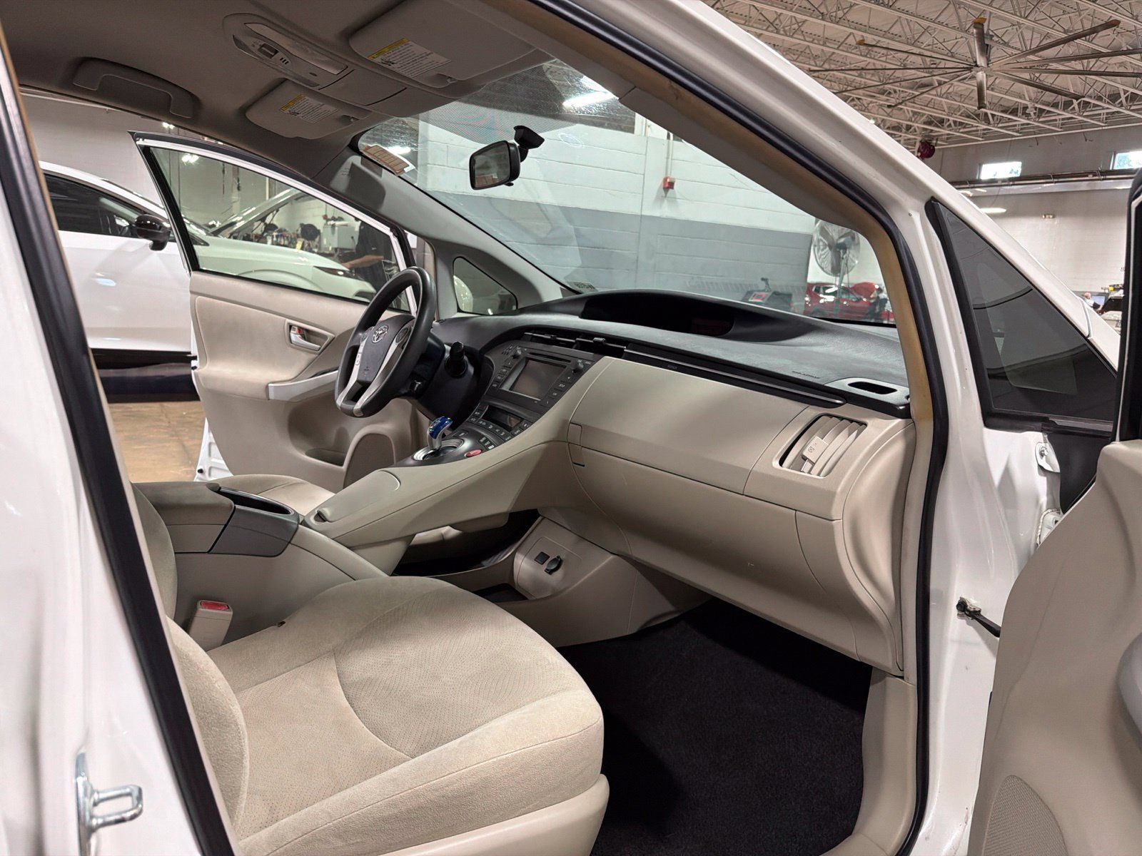 Used 2014 Toyota Prius Two FWD image 13