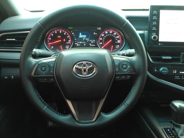 Used 2023 Toyota Camry XSE FWD image 30