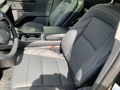 New 2026 Lincoln Nautilus Premier w/ Equipment Group 102A AWD/4WD image 17