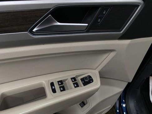 Used 2018 Volkswagen Atlas SEL image 31