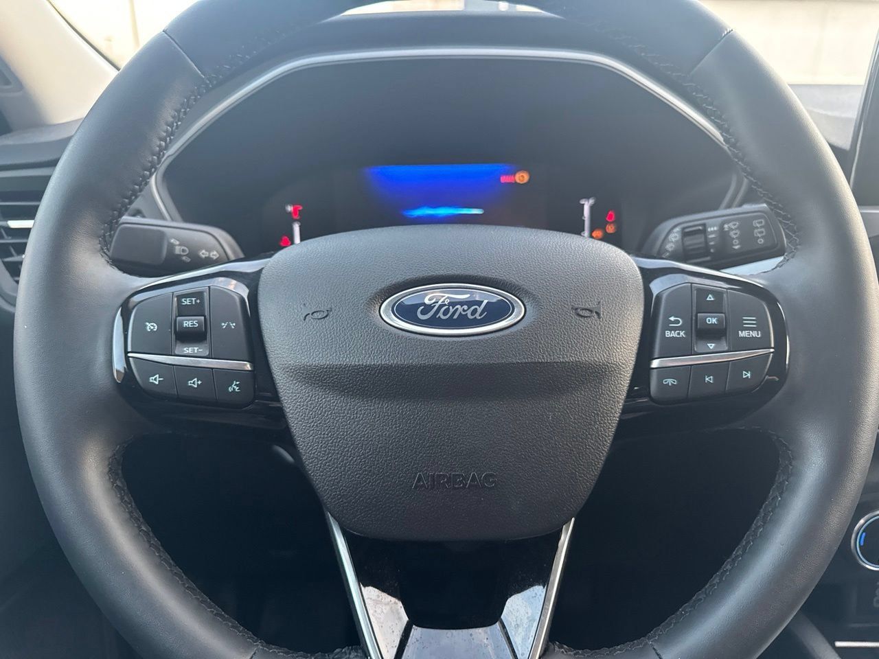 Used 2024 Ford Escape Active AWD/4WD image 9