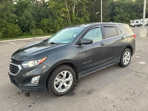 Used 2020 Chevrolet Equinox LT AWD/4WD image 2