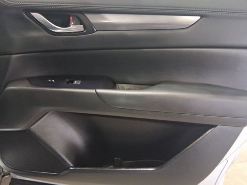 Used 2019 MAZDA CX-5 Touring FWD image 18