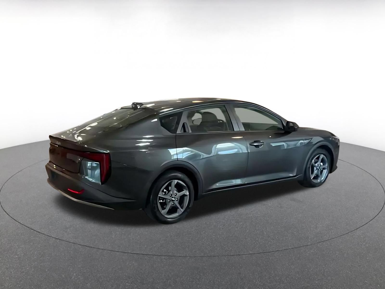 Used 2026 Kia K4 FWD image 12
