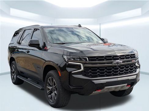 Used 2021 Chevrolet Tahoe Z71 w/ Z71 Signature Package image 8