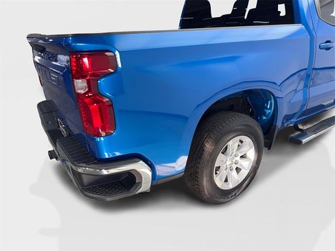 Used 2024 Chevrolet Silverado 1500 LT image 18