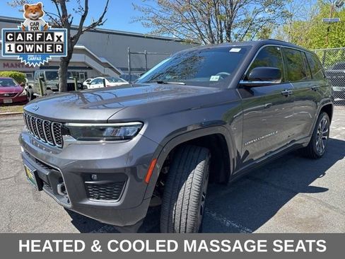 Used 2023 Jeep Grand Cherokee Overland w/ Luxury Tech Group IV AWD/4WD image 3