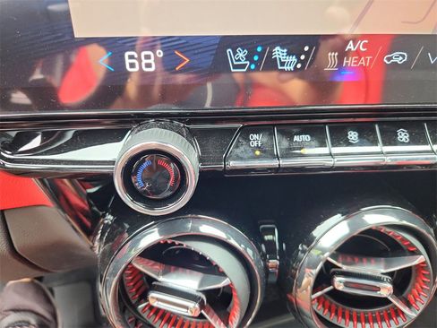 New 2025 Chevrolet Blazer EV RS image 19